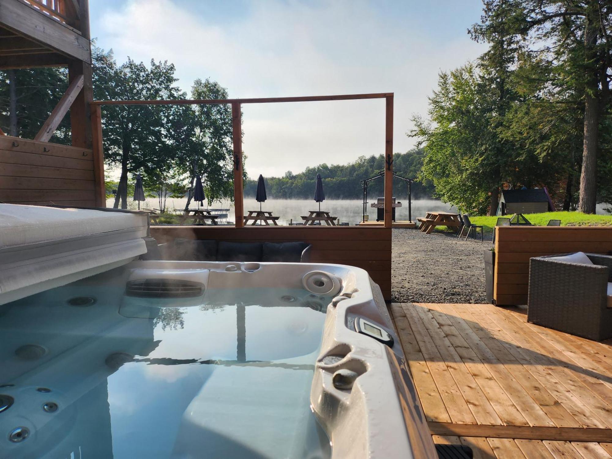 Auberge Morritt Mont-Tremblant Exterior photo